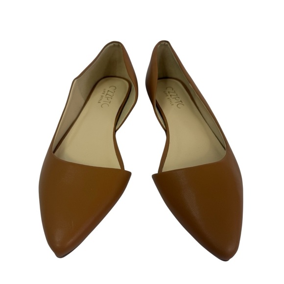 Chic Tan Pointed Flats - Picture 1 of 7
